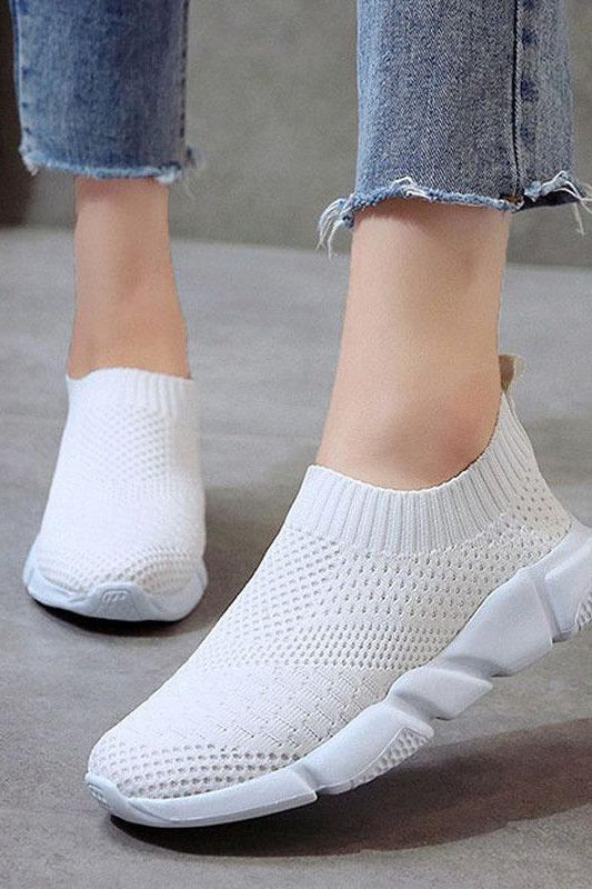 Women Shoes 2019 New Flyknit Sneakers Women Breathable Slip On Flat Shoes Soft Bottom White Sneakers Casual Women Flats Krasovki